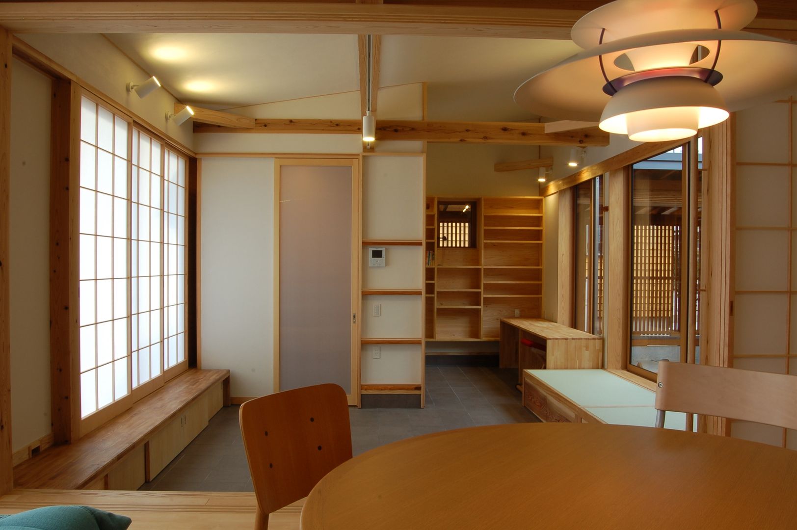 まちの家, 田村建築設計工房 田村建築設計工房 Asian style living room