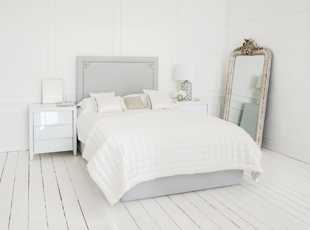 ​Go Natural with Soft Pastels! Sweetpea and Willow® London Ltd Classic style bedroom Flax/Linen Pink Beds & headboards
