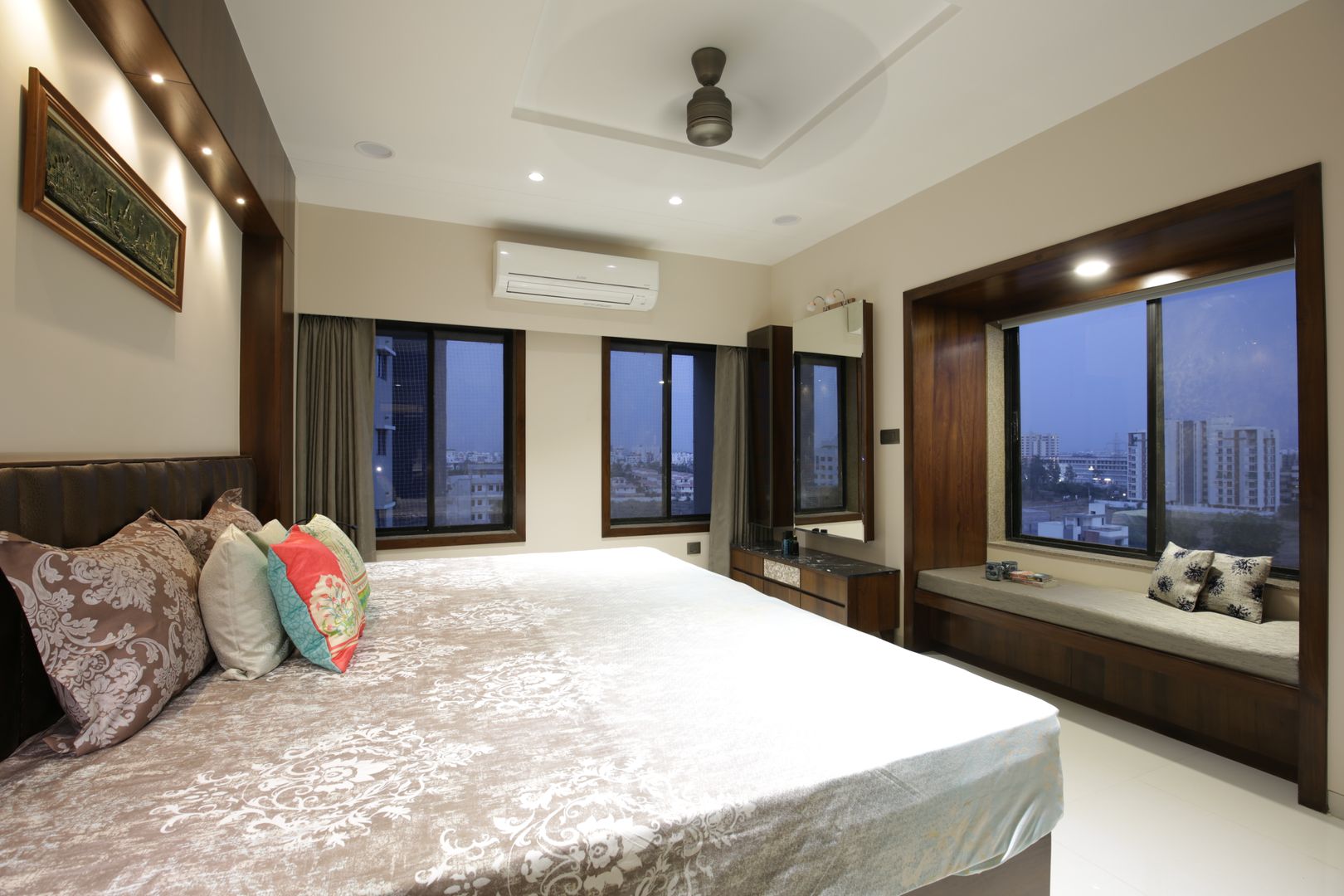 Mr vora's flat, studio 7 designs studio 7 designs Chambre asiatique