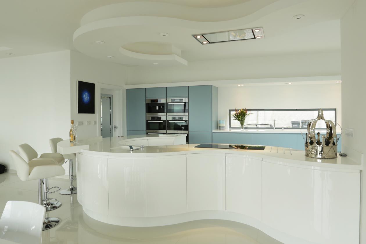 Mr and Mrs Lee Bradburys Modern kitchen