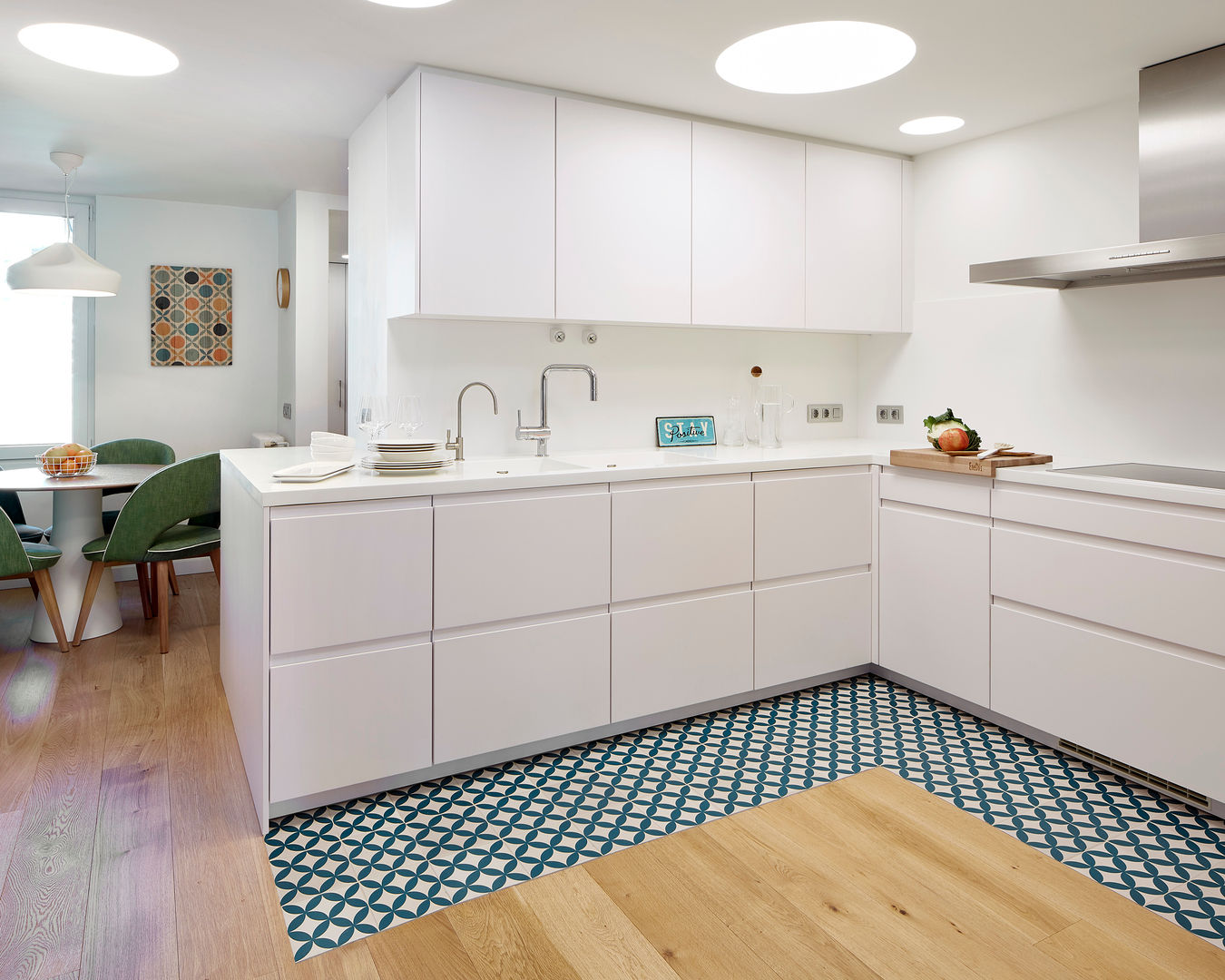 Piso Avenida Sarrià, Deu i Deu Deu i Deu Kitchen Tiles