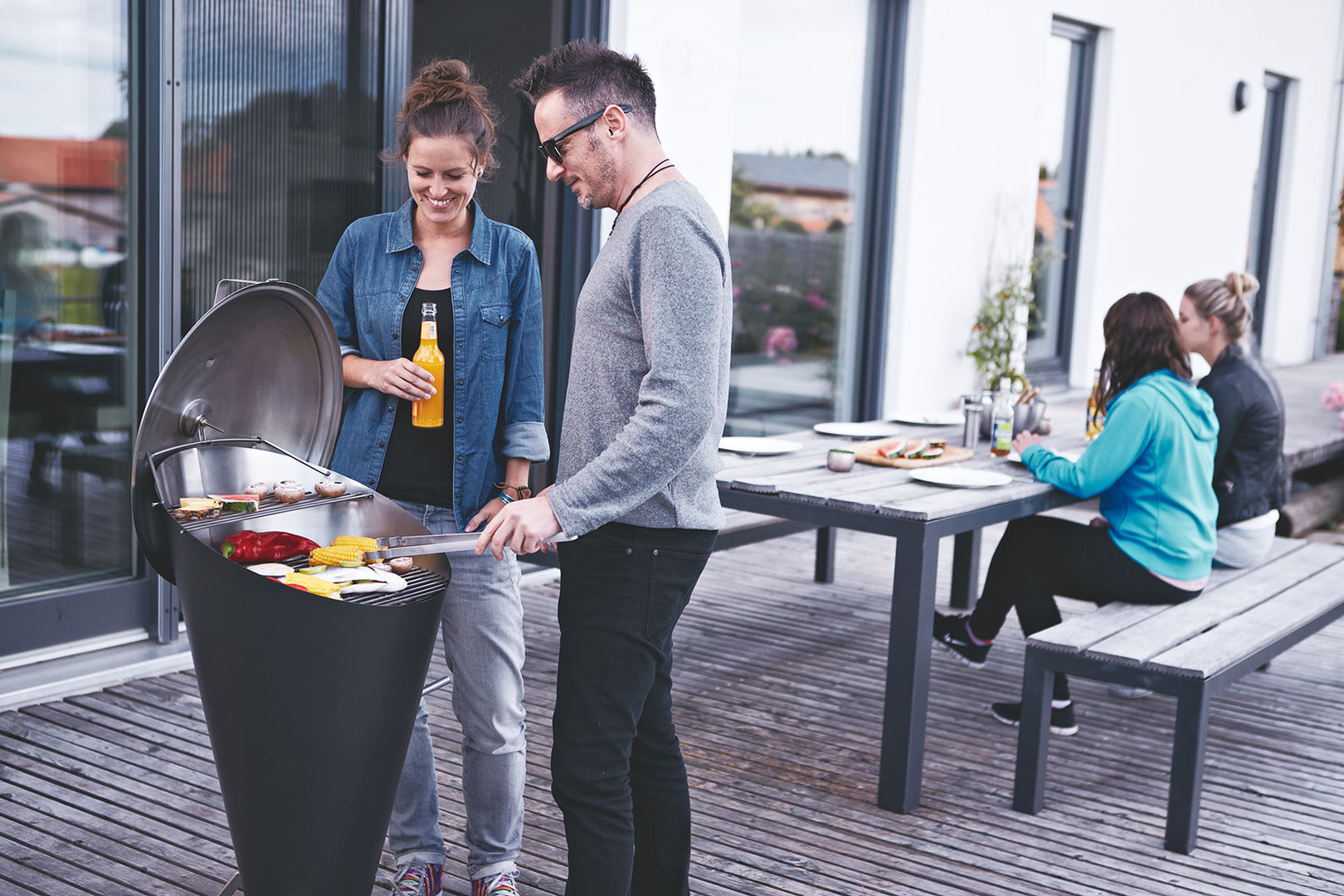 Barbecue, Louis DECOTTEGNIE Louis DECOTTEGNIE Garden Fire pits & barbecues