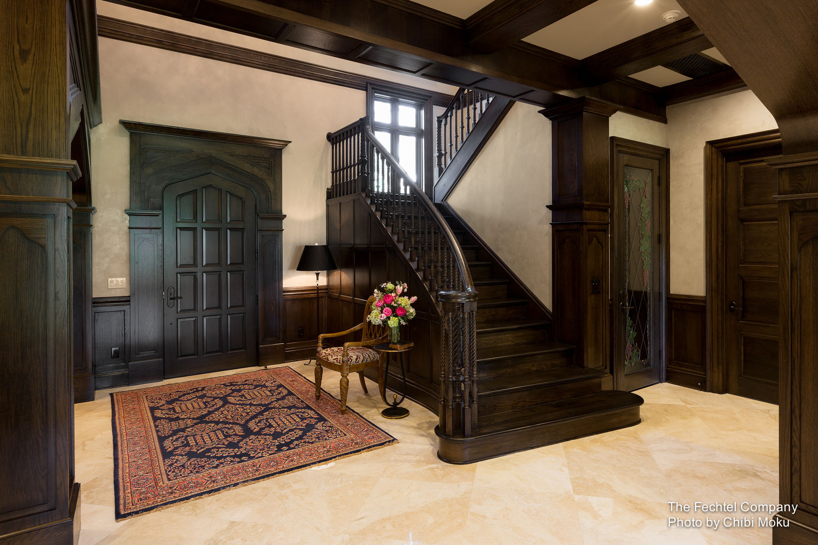 The Fechtel Company | Gothic Revival | Tampa, FL, Chibi Moku Architectural Films Chibi Moku Architectural Films Modern corridor, hallway & stairs Concrete