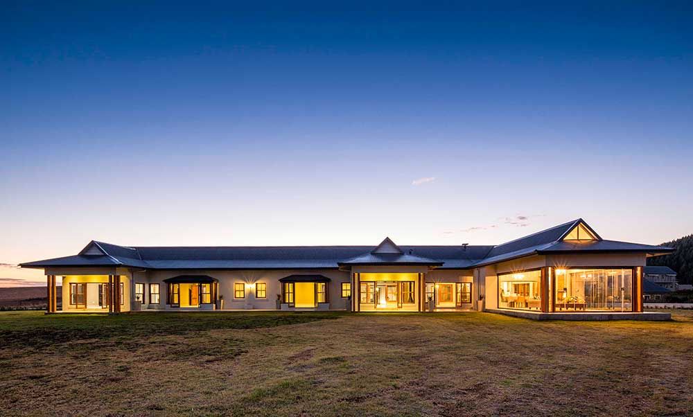 Cortinas de vidrio para lujosa villa – Zimbali, South Africa, AIRCLOS AIRCLOS Modern houses