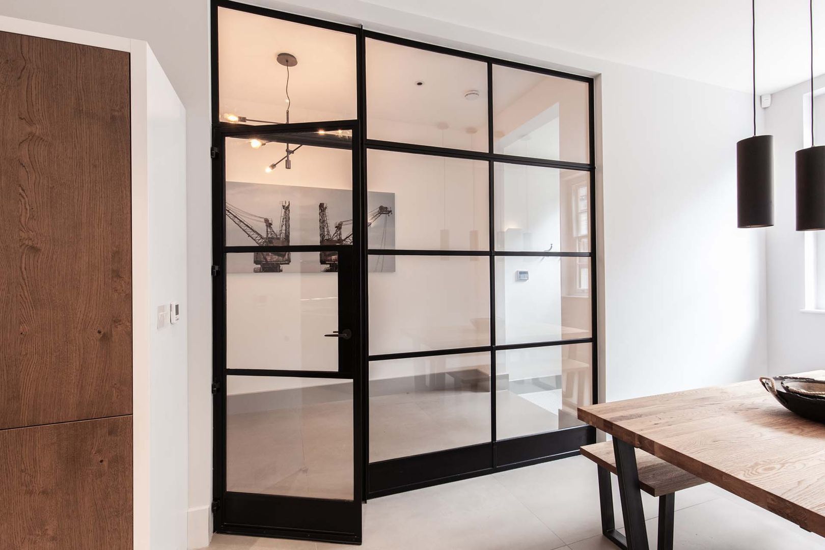 Newly Completed Installation - Exceptional Design , PTC Kitchens PTC Kitchens Janelas e portas minimalistas