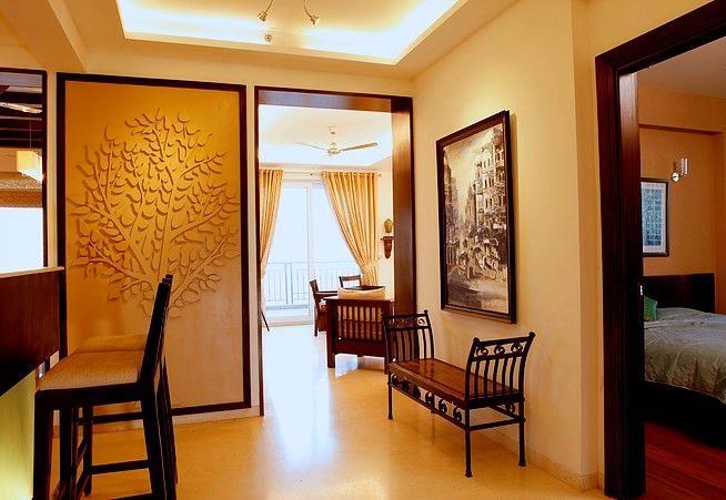 An apartment in Palm springs, Gurgaon, stonehenge designs stonehenge designs Hành lang, sảnh & cầu thang phong cách hiện đại