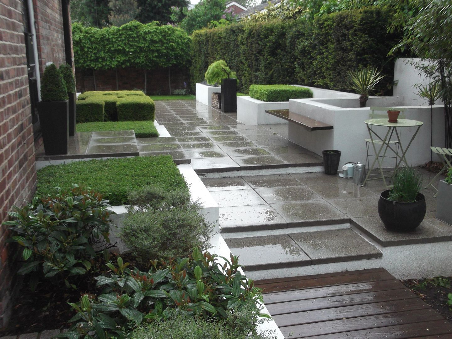 Stylish Contemporary in Didsbury, Charlesworth Design Charlesworth Design Modern garden