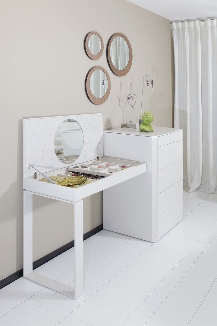 homify Modern style bedroom Dressing tables