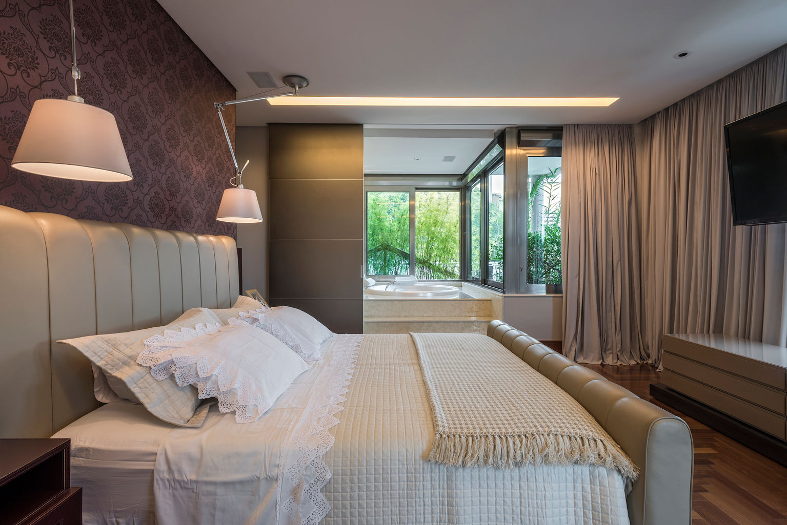 homify Modern style bedroom