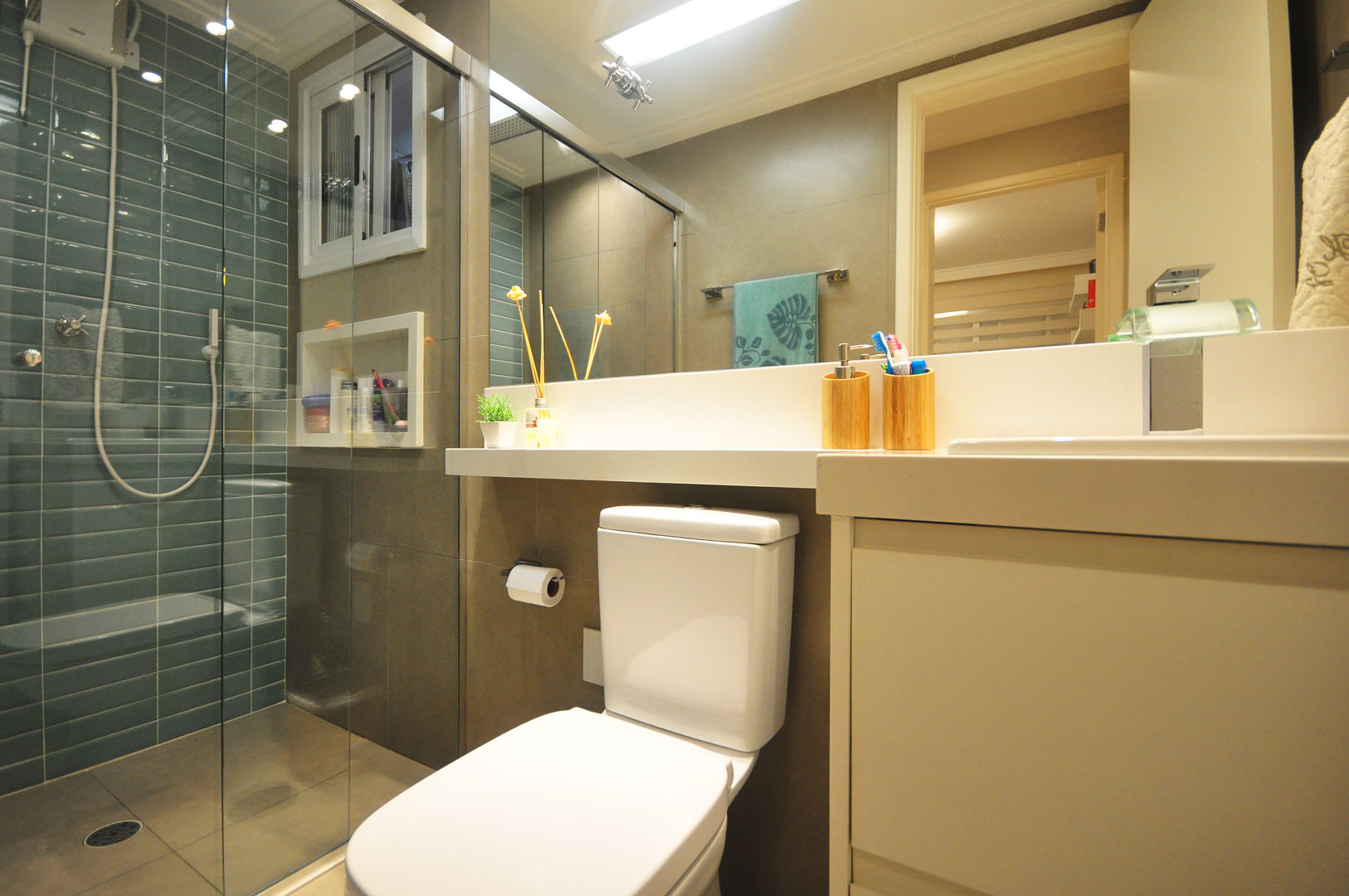 Apartamento Vila Mariana, Condecorar Arquitetura e Interiores Condecorar Arquitetura e Interiores 浴室