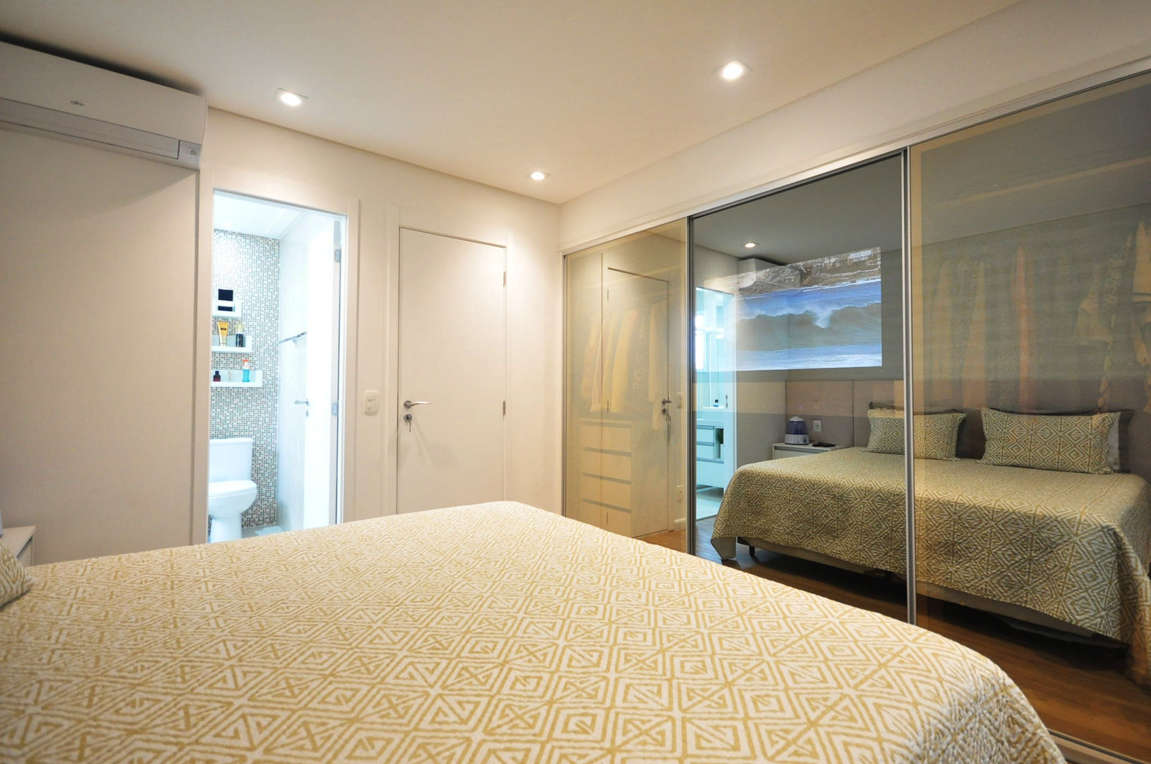 Apartamento São Caetano - 113M², Condecorar Arquitetura e Interiores Condecorar Arquitetura e Interiores Phòng ngủ phong cách kinh điển