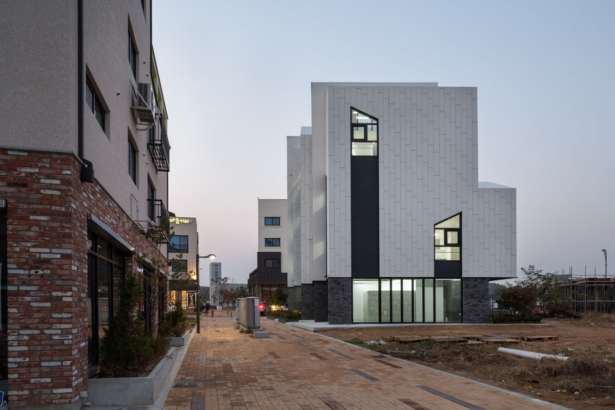 파주시 운정신도시 점포주택, studio origin studio origin Casas estilo moderno: ideas, arquitectura e imágenes