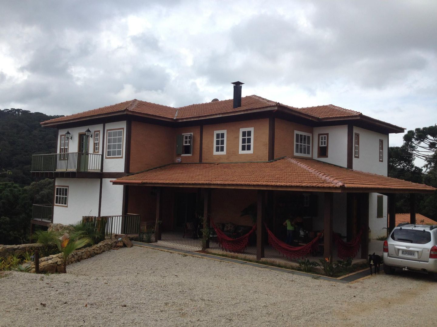 Projeto e Obra Residência Venâncios, Studio + Arquitetura e Urbanismo Studio + Arquitetura e Urbanismo Casas de estilo colonial Madera Acabado en madera