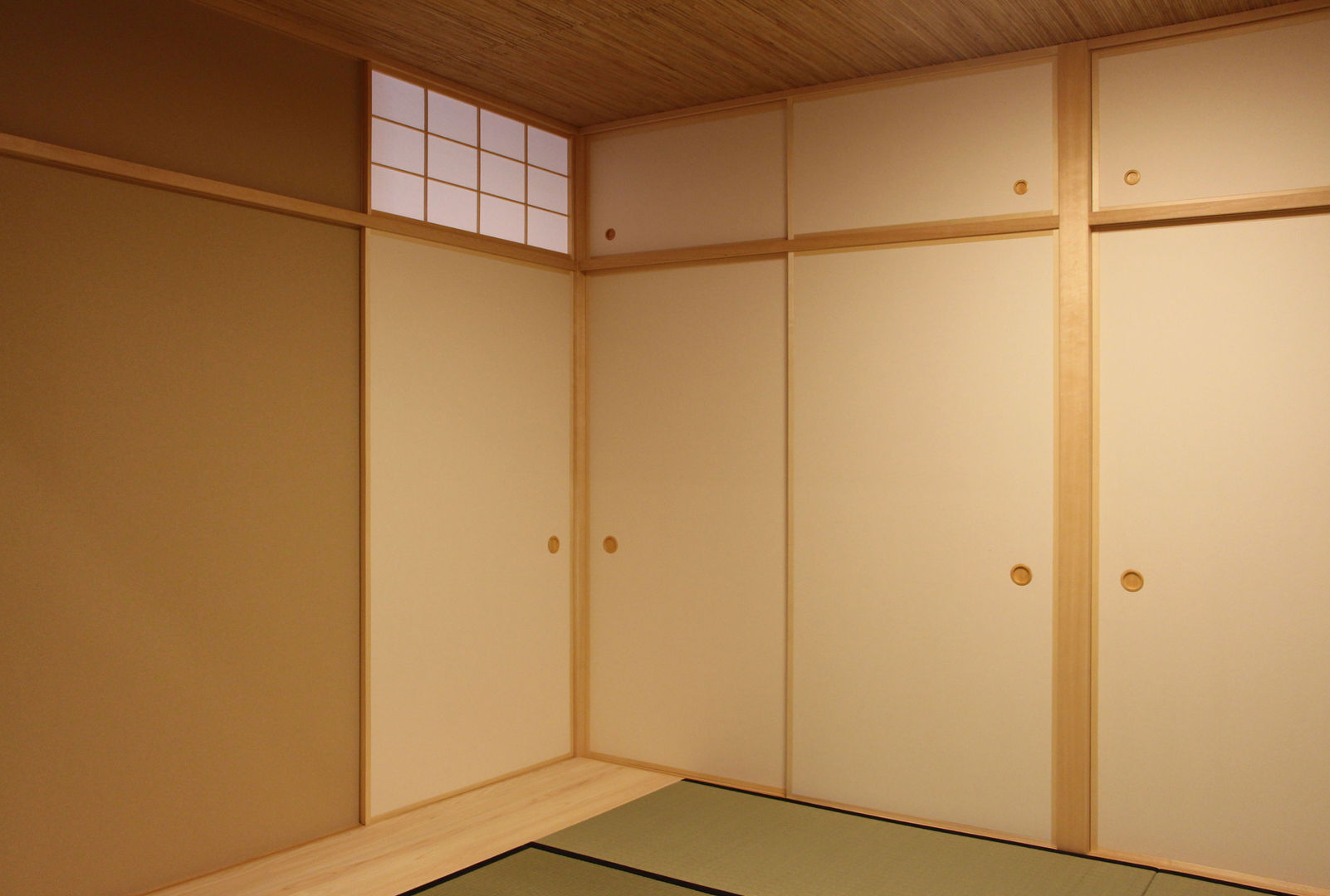 和風(マンションリモデル), 有限会社 起廣プラン 有限会社 起廣プラン Asian style bedroom