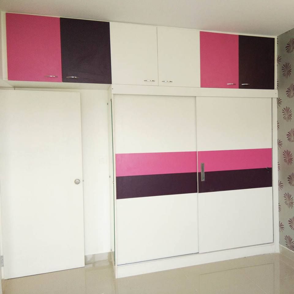 Bedroom Wardrobe With Slider homify Asian style living room Cupboards & sideboards