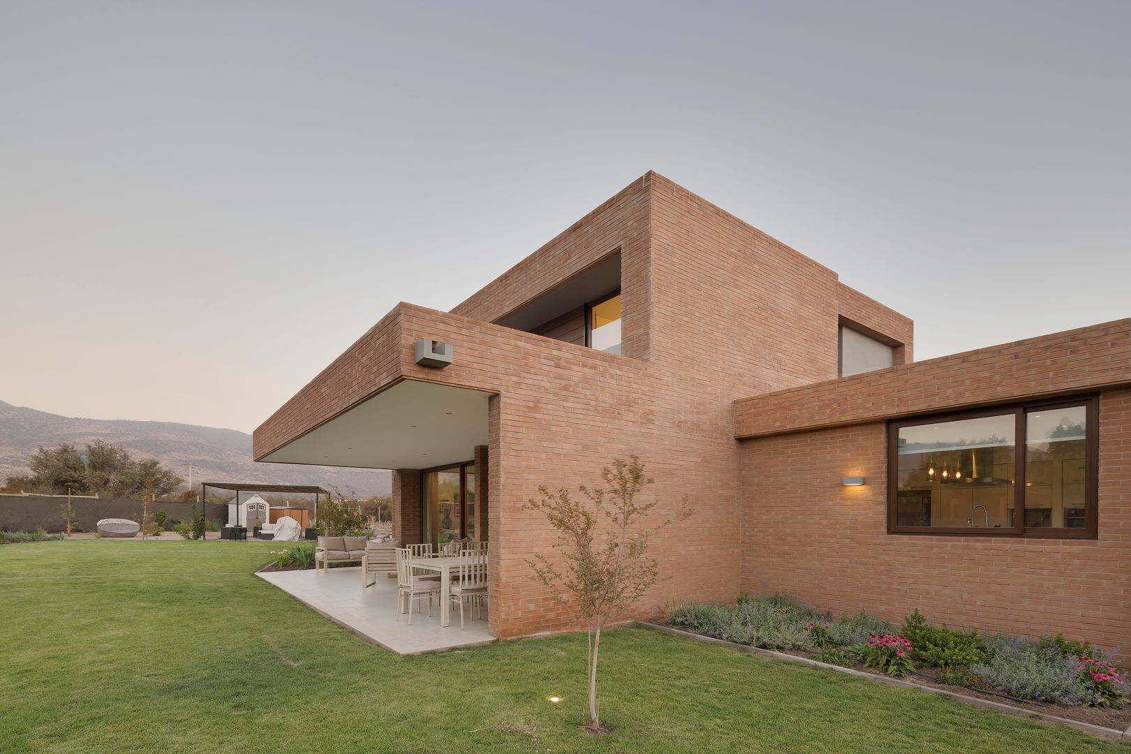 Casa Condominio Altos de Chicureo, Grupo E Arquitectura y construcción Grupo E Arquitectura y construcción Дома в стиле модерн