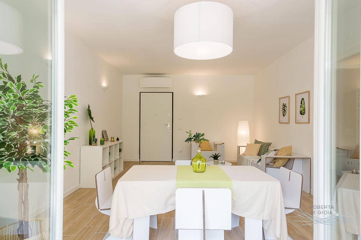 Appartamento campione in cantiere di Rho (MI), Home Staging & Dintorni Home Staging & Dintorni 北欧デザインの リビング