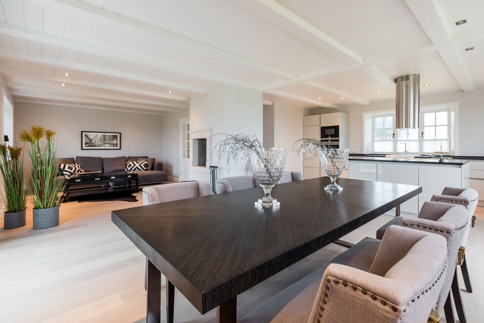 Homestaging Luxusimmobilie: ReetdachHaus in Ausnahmelage, Home Staging Sylt GmbH Home Staging Sylt GmbH Salon moderne