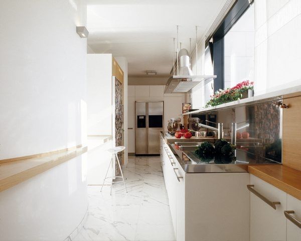 Ristrutturazione appartamento Como, Cappelletti Architetti Cappelletti Architetti Modern style kitchen Marble