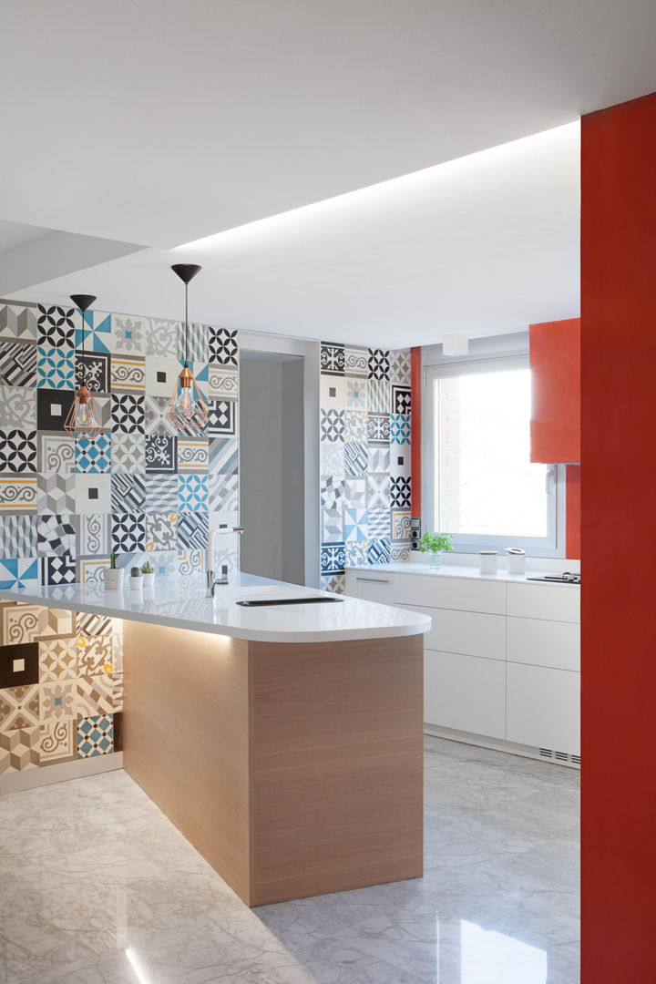 homify Modern style kitchen Tiles