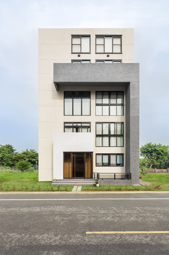 綠森活 Living in a Green Forest, Glocal Architecture Office (G.A.O) 吳宗憲建築師事務所/安藤國際室內裝修工程有限公司 Glocal Architecture Office (G.A.O) 吳宗憲建築師事務所/安藤國際室內裝修工程有限公司 モダンな 家