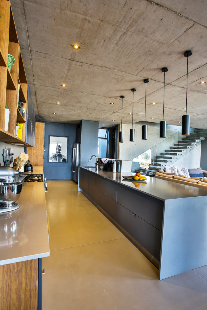 Kitchen homify Modern kitchen Concrete