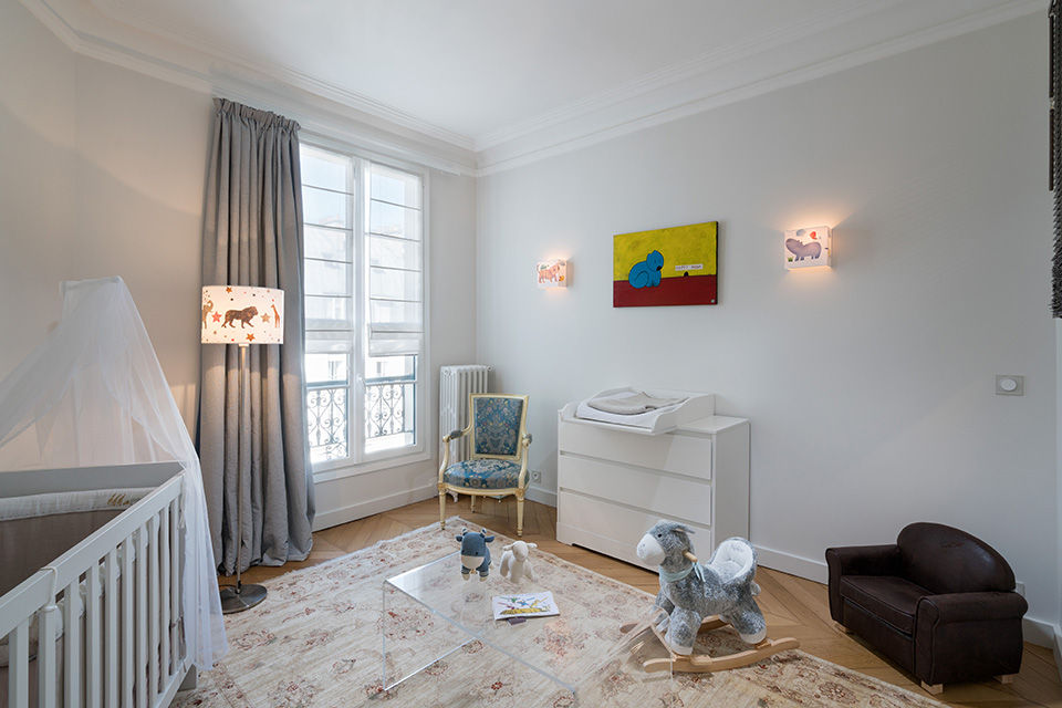 Georges V, PARIS VIII, lignedroite lignedroite Nursery/kid’s room