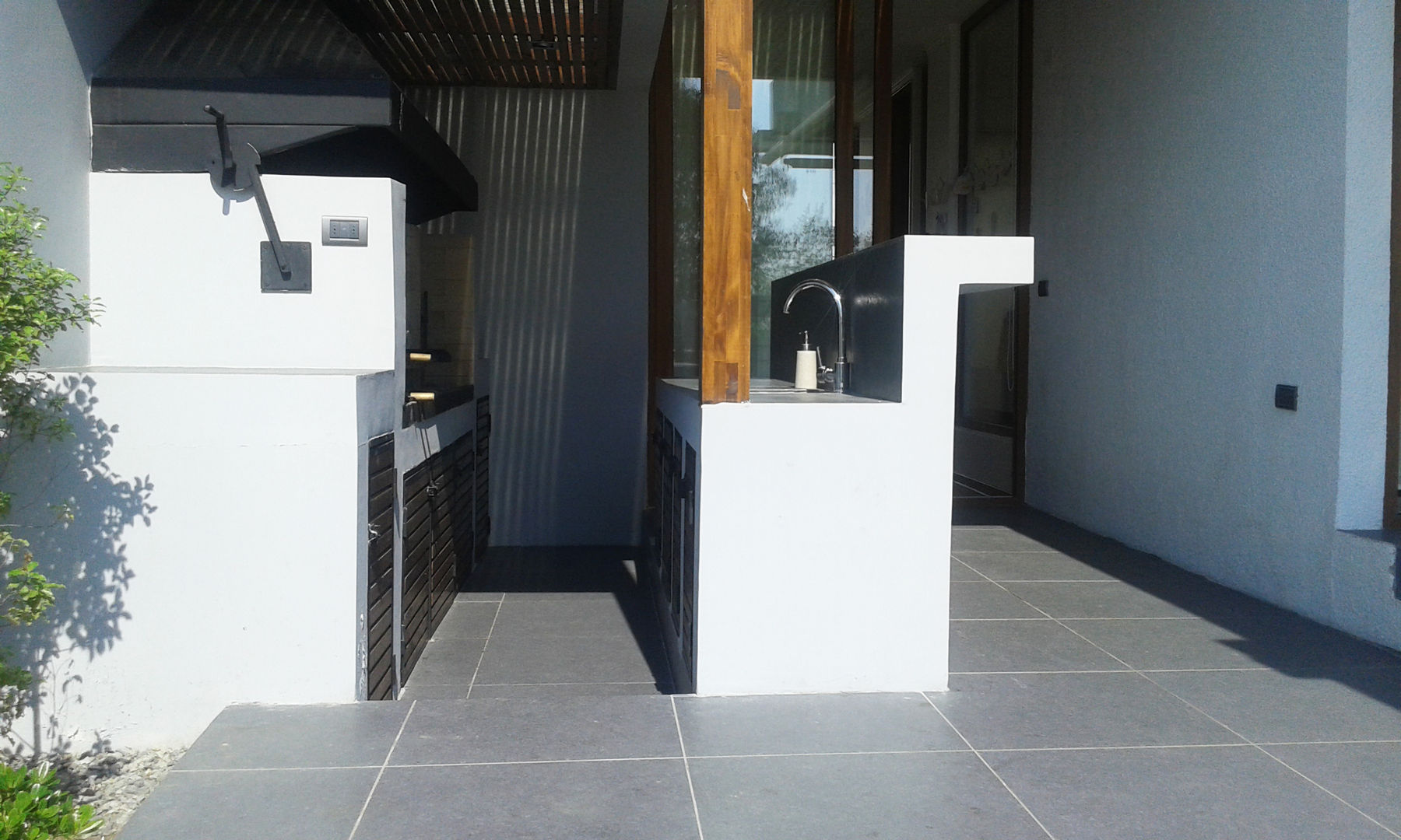 homify Balkon, Beranda & Teras Modern