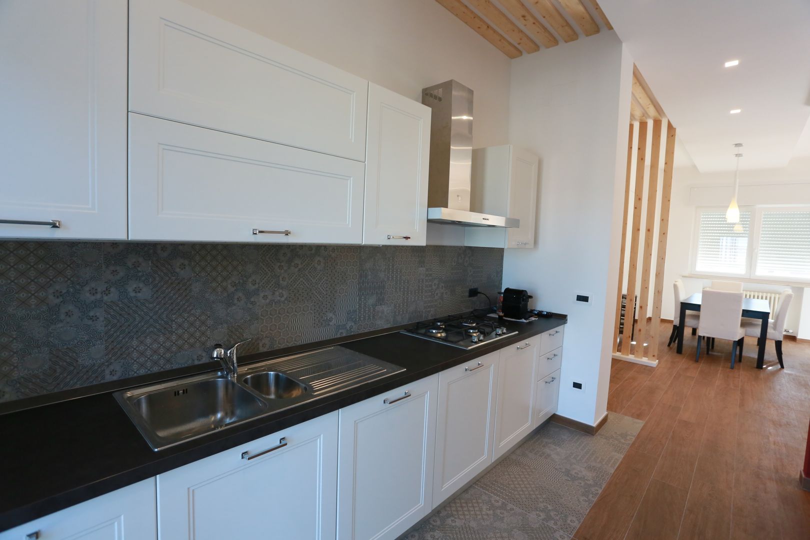 Ristrutturazione casa privata Taranto, progettAREA interni & design progettAREA interni & design Cucina eclettica