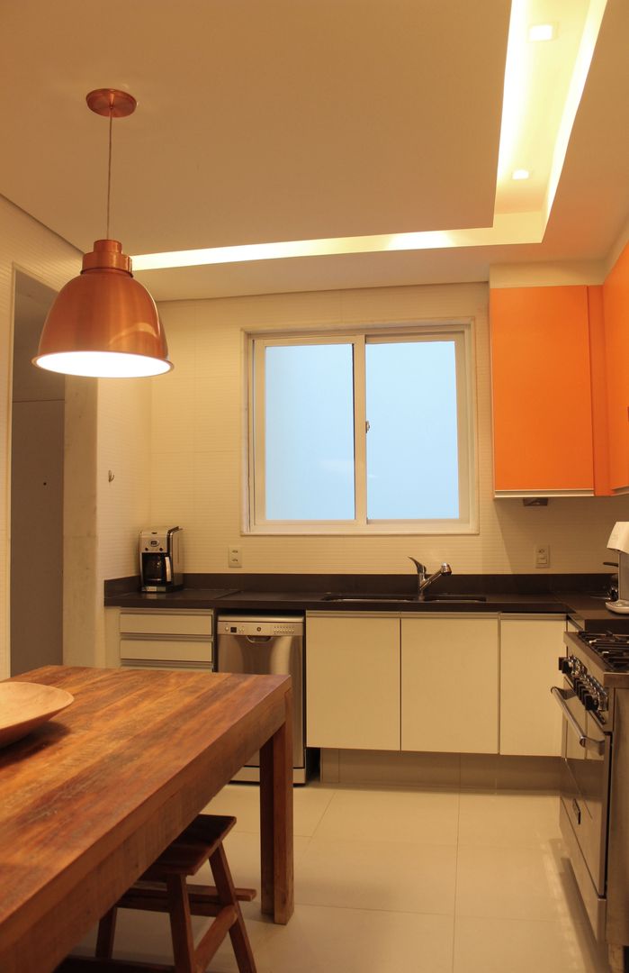 Apartamento Arpoador , daniela kuhn arquitetura daniela kuhn arquitetura Cocinas de estilo moderno