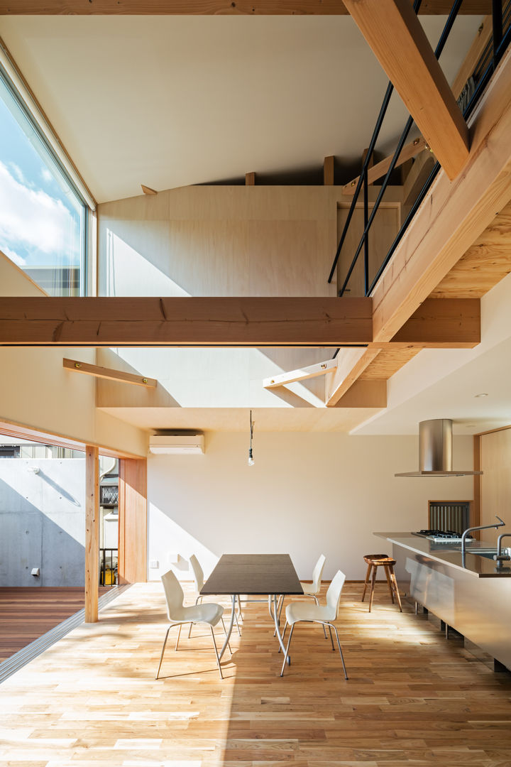 S-house, coil松村一輝建設計事務所 coil松村一輝建設計事務所 Dining room