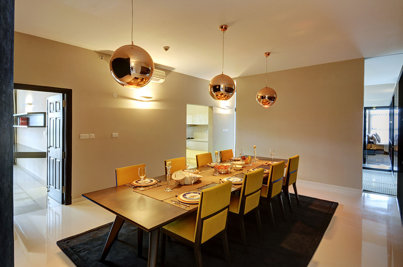 Private Home - Bangalore, INDIA, Paolo Ciacci Paolo Ciacci Dining room Accessories & decoration