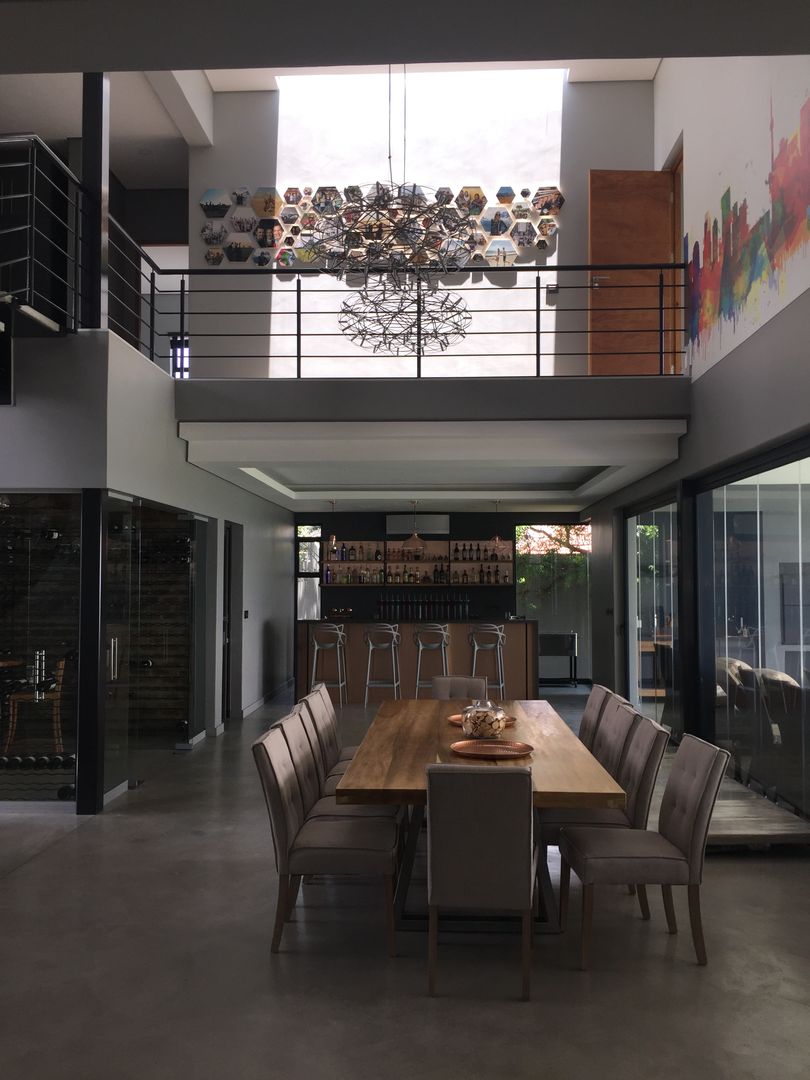 House Verster - Johannesburg , Graftink Interior and Architectural Design Studio Graftink Interior and Architectural Design Studio Modern Yemek Odası