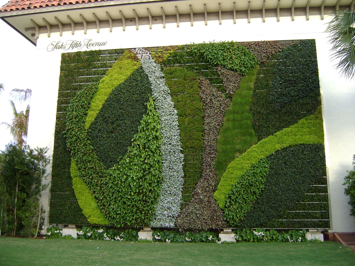 VERTICAL GARDEN, NISCALA GARDEN | Tukang Taman Surabaya NISCALA GARDEN | Tukang Taman Surabaya Espacios comerciales Centros comerciales