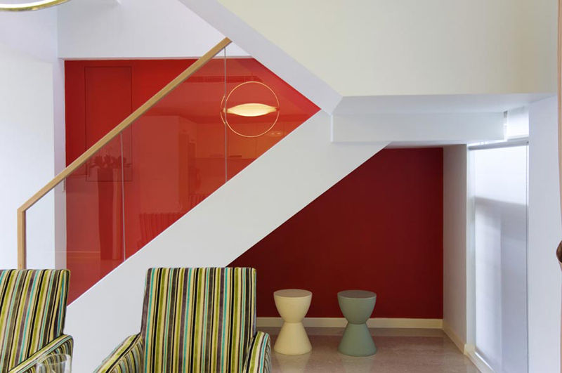 色彩繽紛餐廳 果仁室內裝修設計有限公司 Stairs