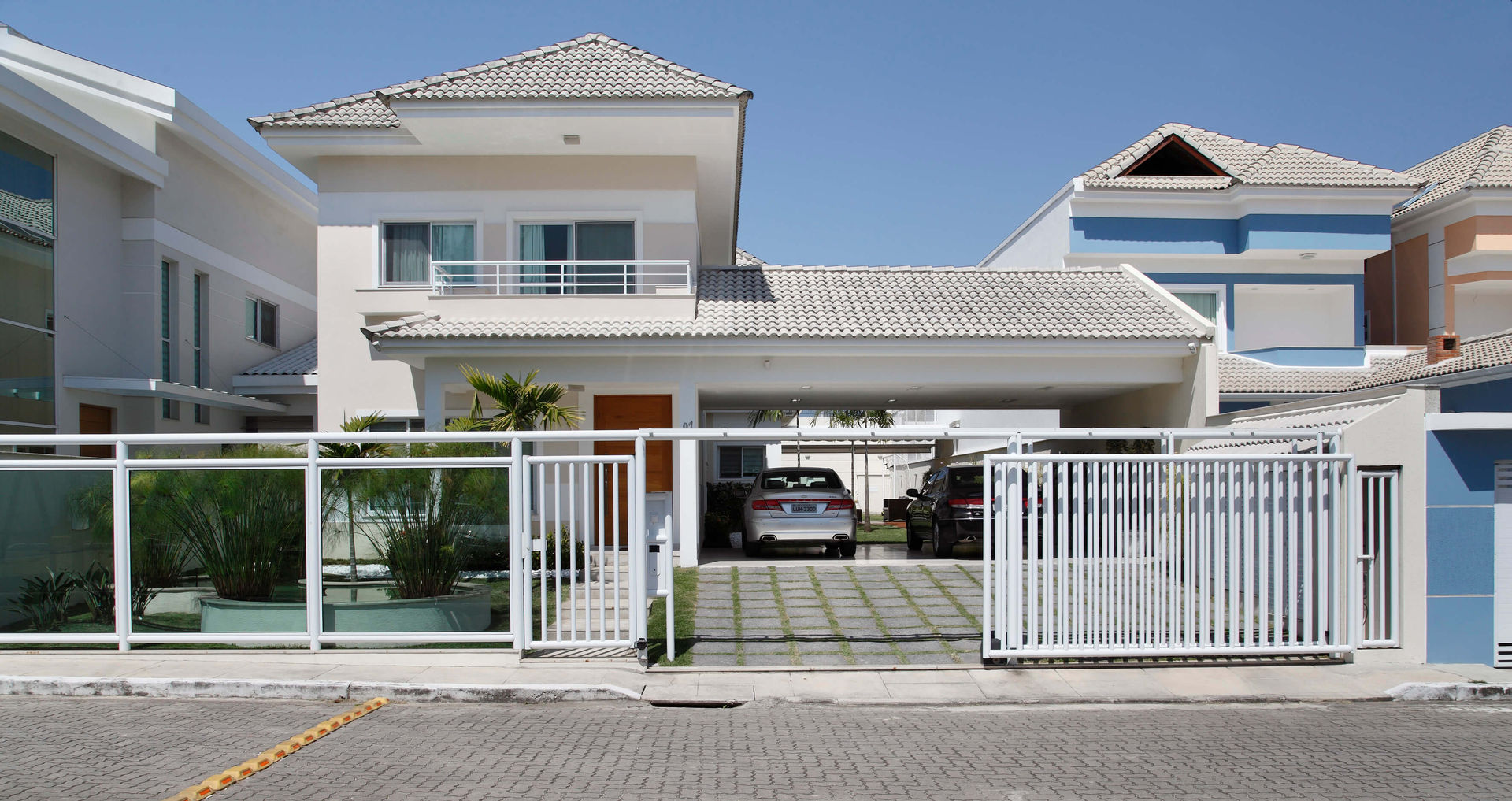 Arquitetura Residencial , Virna Carvalho Arquiteta Virna Carvalho Arquiteta Casas de estilo moderno