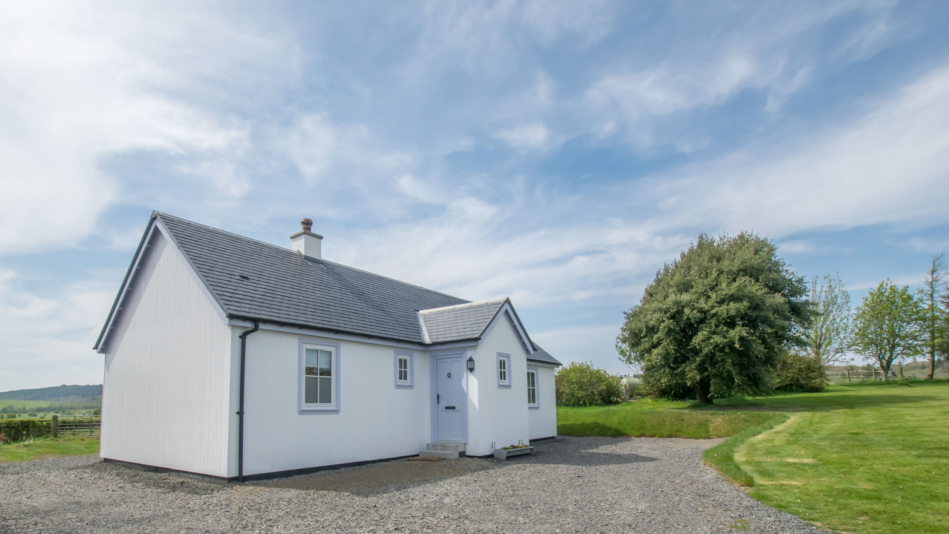 2 bedroom Wee House in Maybole, South Ayrshire, UK, The Wee House Company The Wee House Company منازل خشب Wood effect