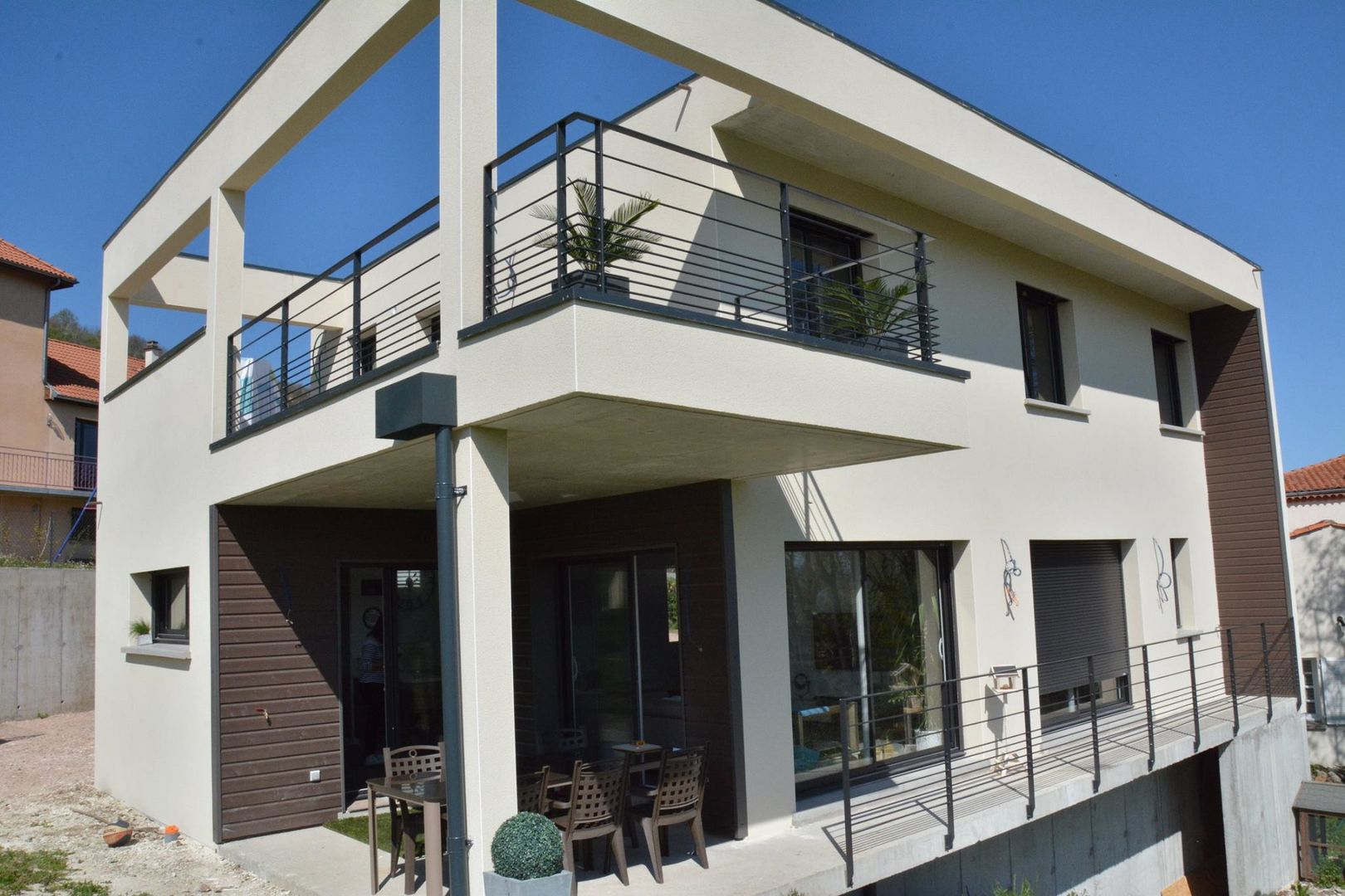 Maison moderne à Clermont-Ferrand, Créaxia Créaxia Modern houses