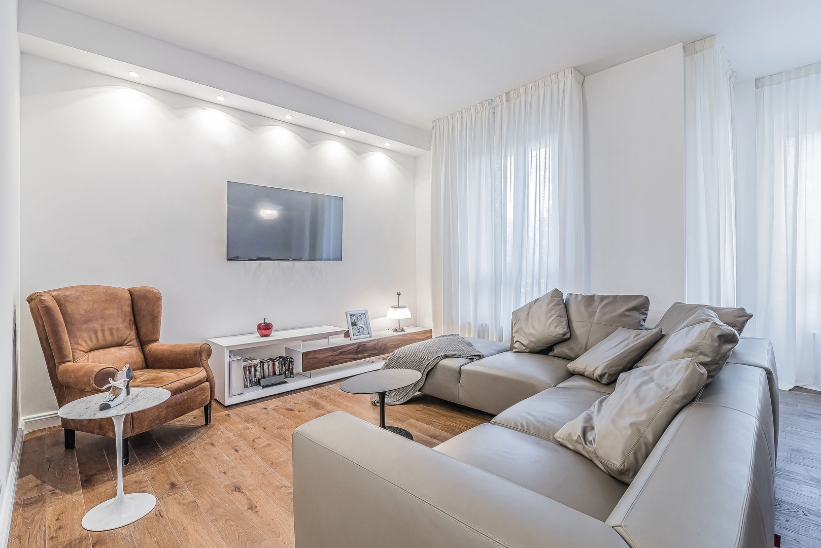 Ristrutturazione appartamento Milano, Tibaldi, Facile Ristrutturare Facile Ristrutturare Living room
