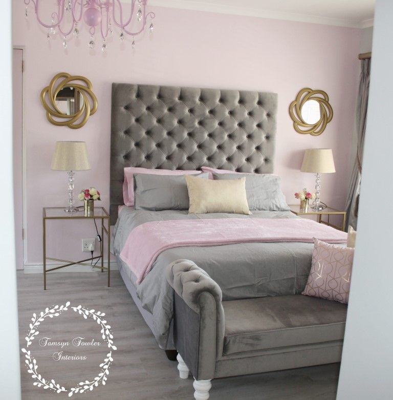 Fit for a Queen: Pink, Grey & Gold Bedroom, Tamsyn Fowler Interiors Tamsyn Fowler Interiors غرفة نوم ديكورات واكسسوارات