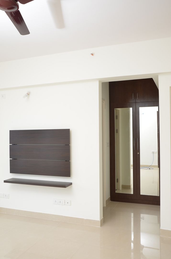 Bedroom Tv Unit homify Asian style bedroom Plywood