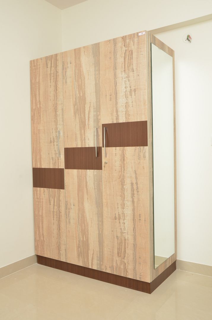 Buy Wardrobe Online India homify Bedroom پلائیووڈ