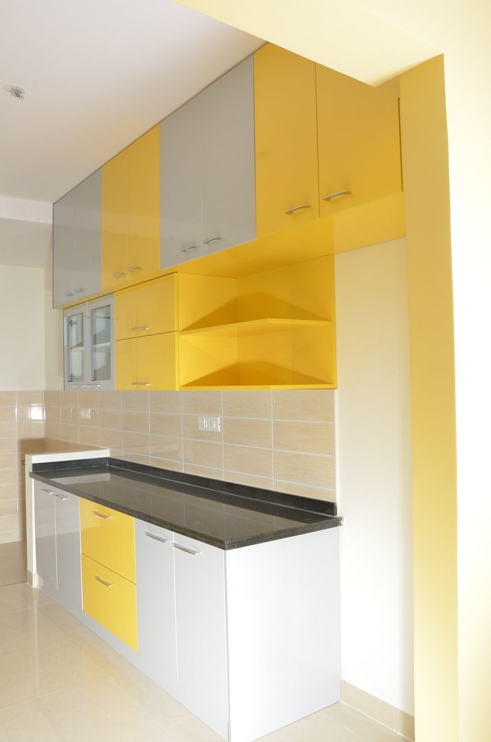 Parallel Kitchen Interiors homify Kitchen Plywood