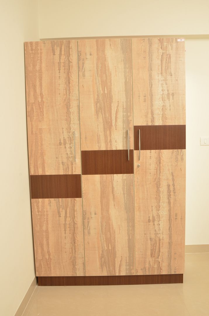 Wardrobe Online India homify Asian style bedroom Plywood