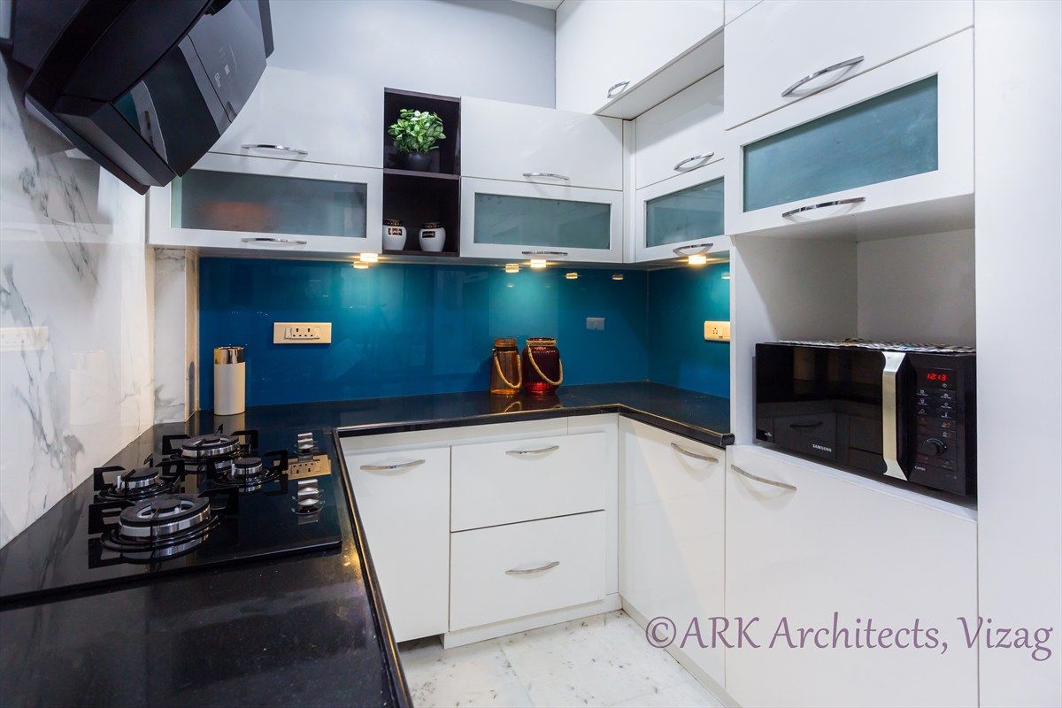 Small Flat, Cosy Interiors, ARK Architects & Interior Designers ARK Architects & Interior Designers Modern kitchen