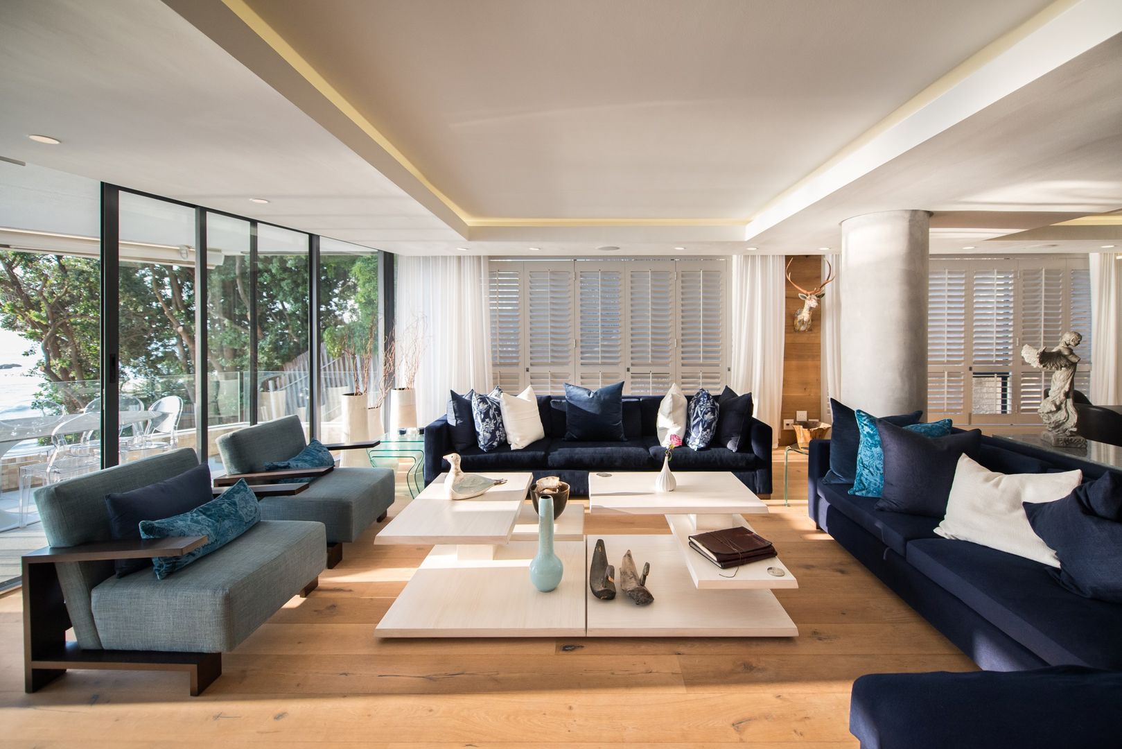 Luxurious Clifton Apartment, Inhouse Inhouse Soggiorno moderno