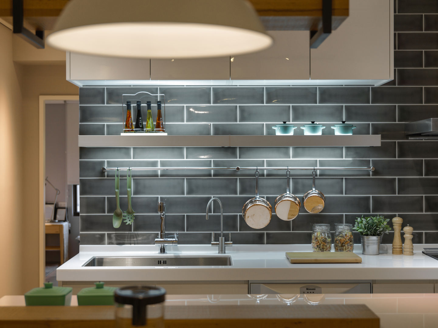 廚房 存果空間設計有限公司 Kitchen Tiles Sinks & taps