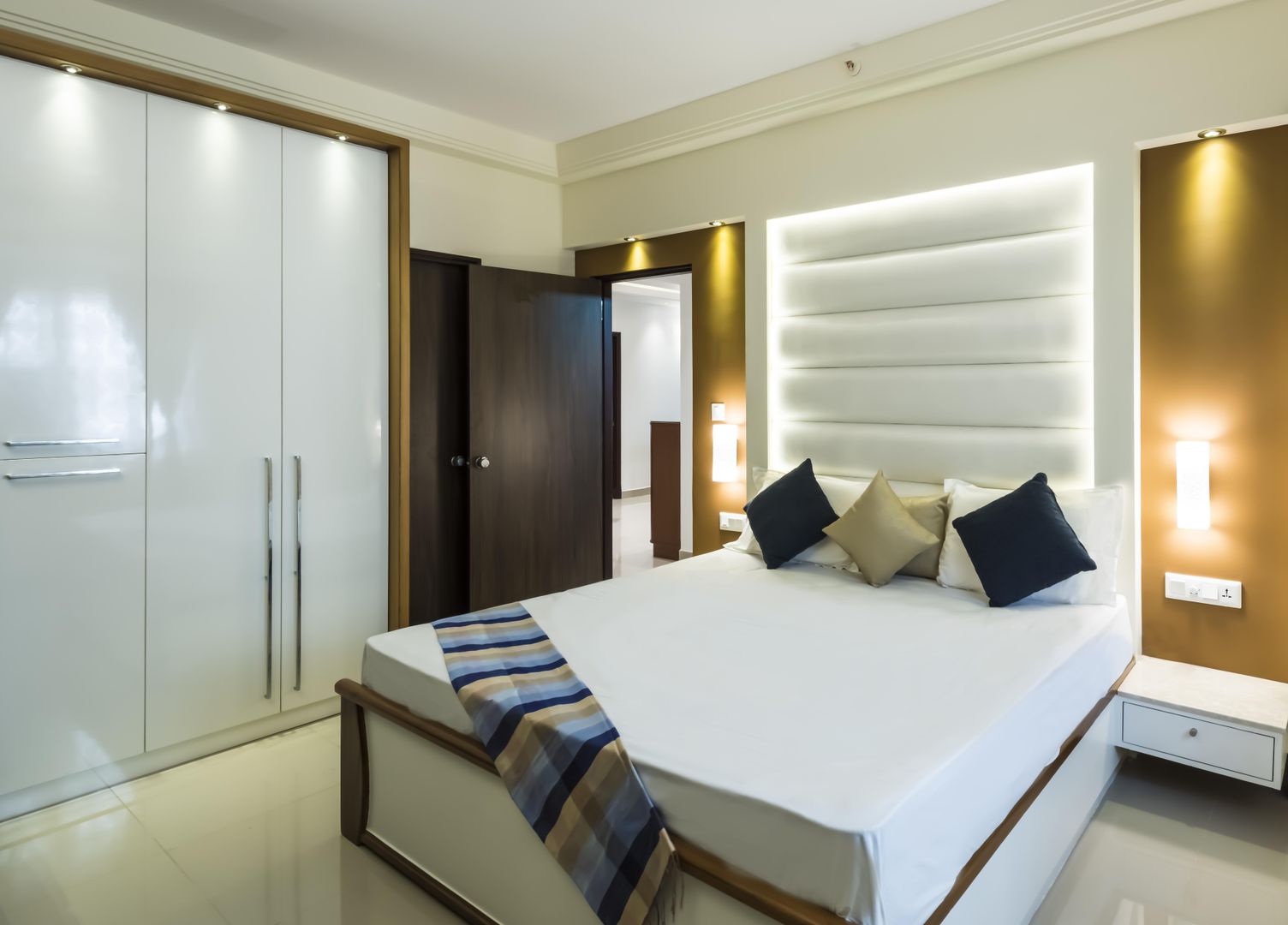 Mantri Serenity Bangalore, Nandita Manwani Nandita Manwani Kamar Tidur Modern