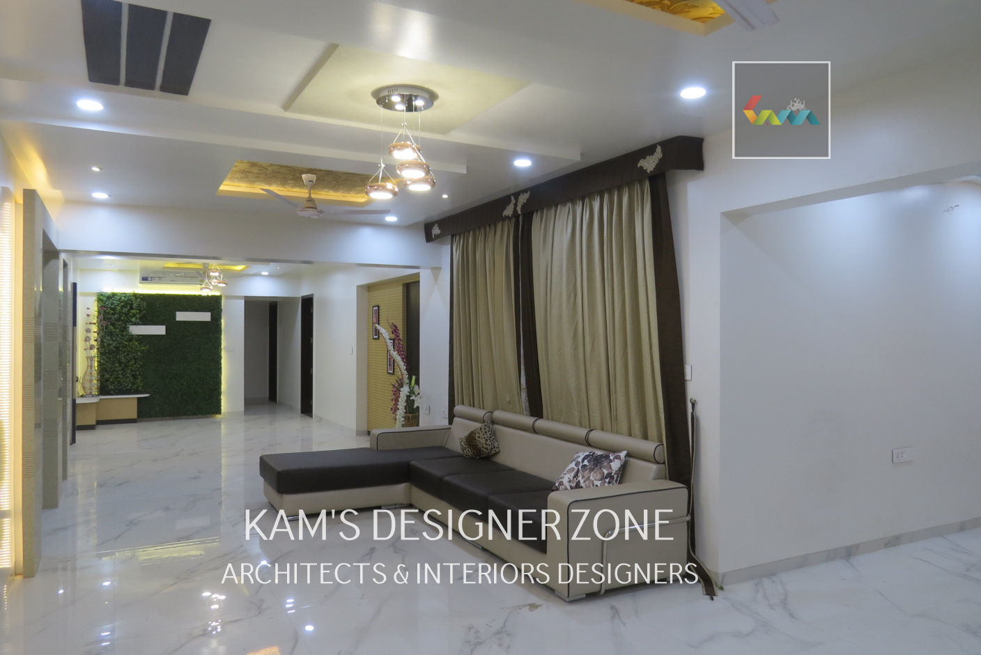 Home Interior Design for PREETI AGARWAL, KAMS DESIGNER ZONE KAMS DESIGNER ZONE غرفة المعيشة