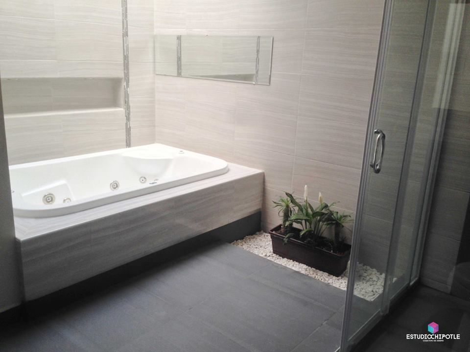 Casa 102, Estudio Chipotle Estudio Chipotle Minimalist style bathrooms
